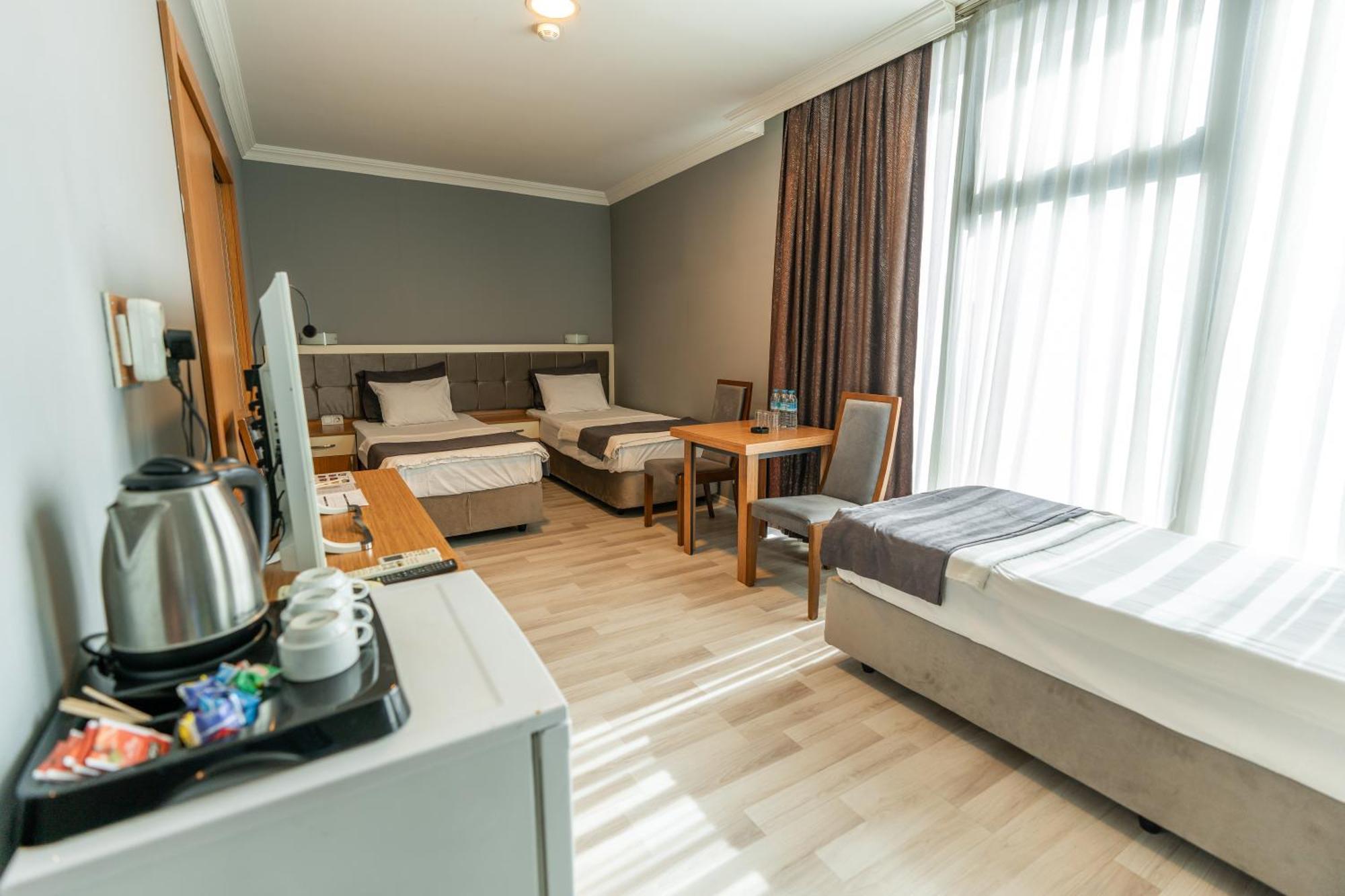 Emsa Palace Hotel Darica  Luaran gambar