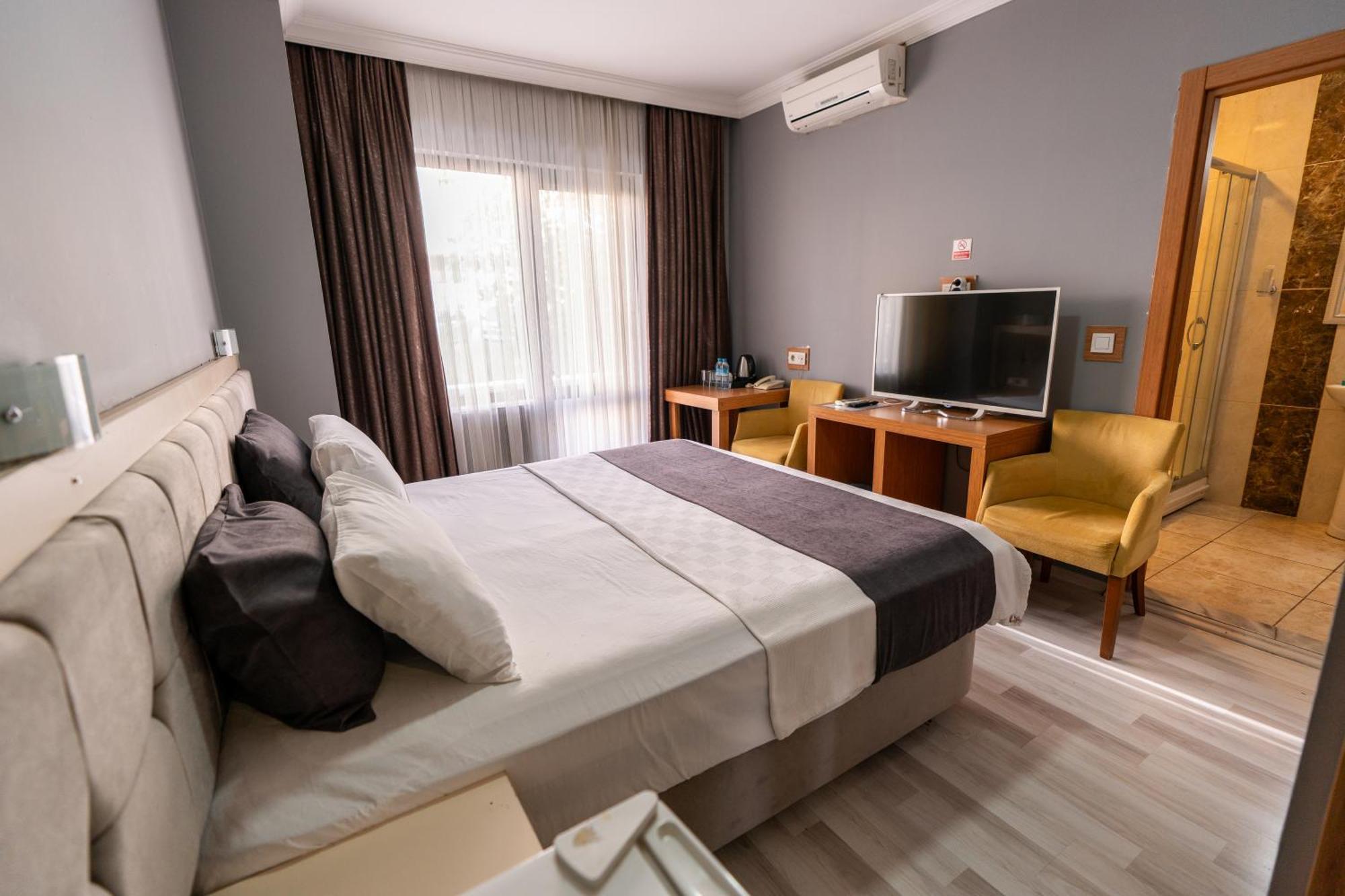 Emsa Palace Hotel Darica  Luaran gambar